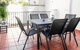 Apartamento Completo En El Casco Historico Con Vista A La Sierra Nevada